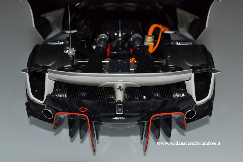 Ferrari Fxx K Evo r 1 18 Diecastxchange Forum