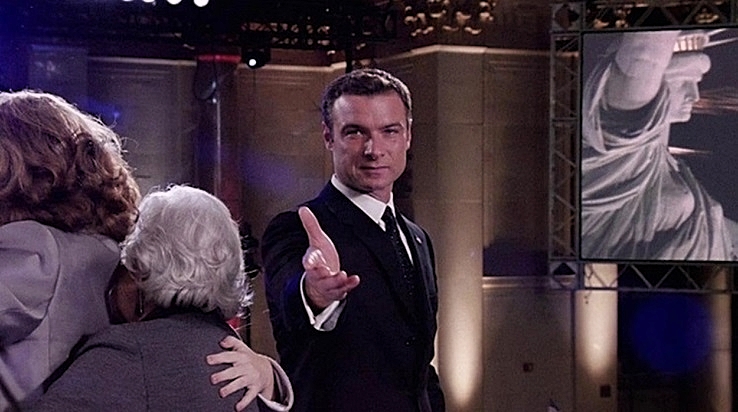 MANCHURIAN-CANDIDATE-LIEV-SCHREIBER-1-A-FOTOR.jpg