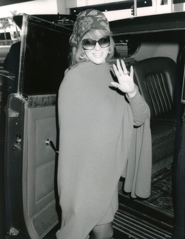 Ann-Margret_me34