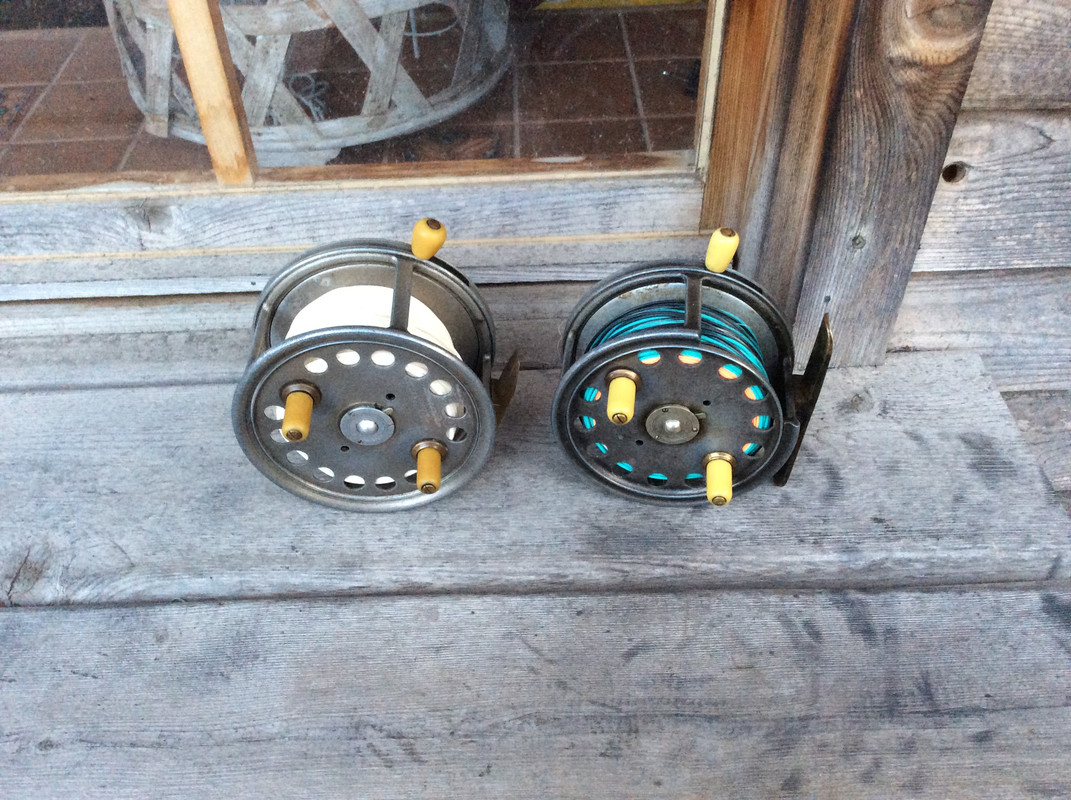 A2F4FE7C-54D0-4115-85A1-C9964D78CE0E