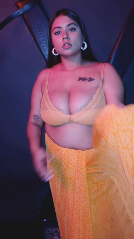 Oasi Das - Orange Saree Nude Tease.mp4.0011