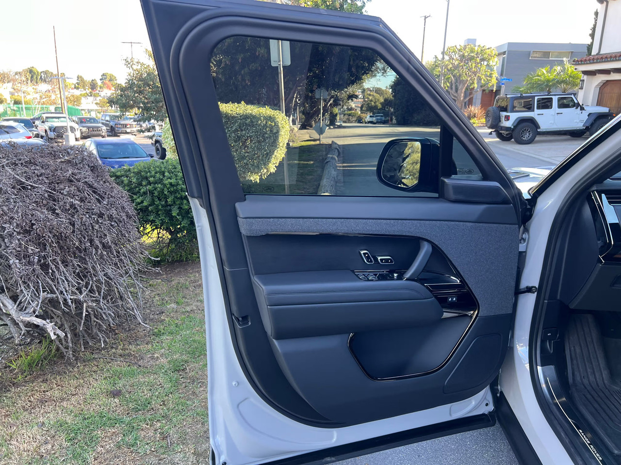 Vehicle thumbnail 22