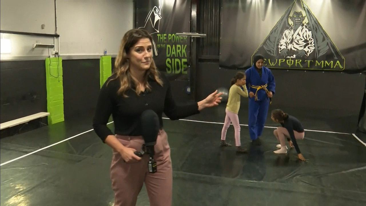 10.27 - 18.00.00 - ITV News Wales at Six..ts_snapshot_23.07.431
