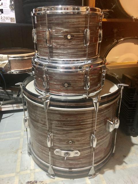 4E0F5E88-8449-47F4-B89A-077D3EA38499