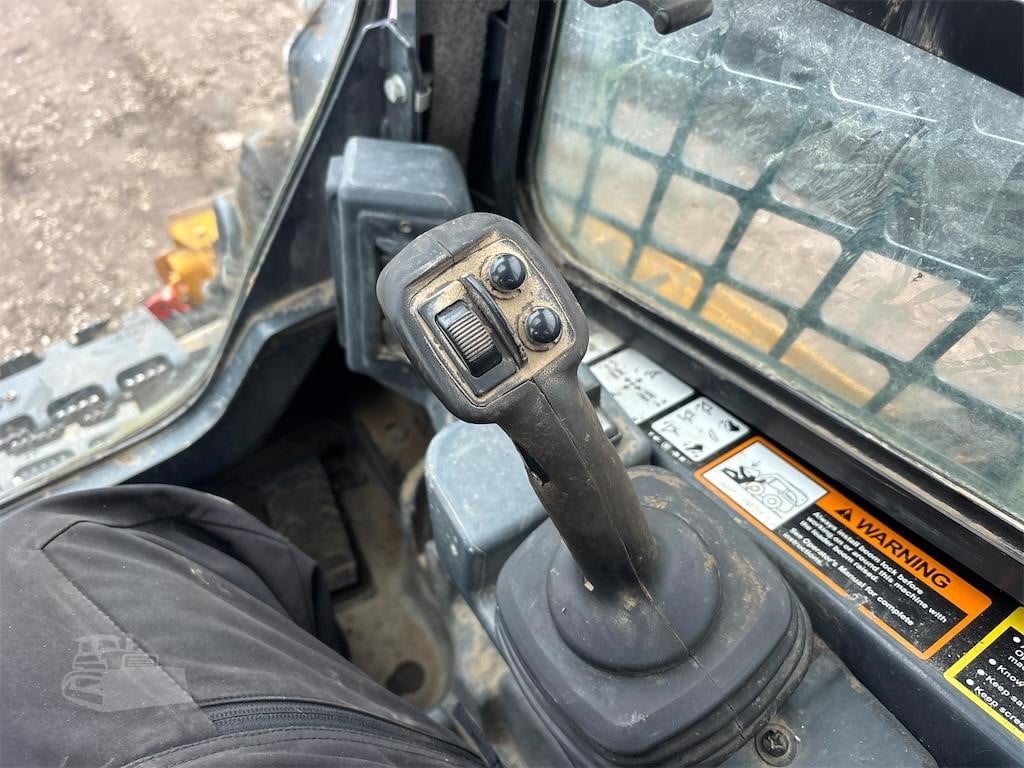 Vehicle thumbnail 33