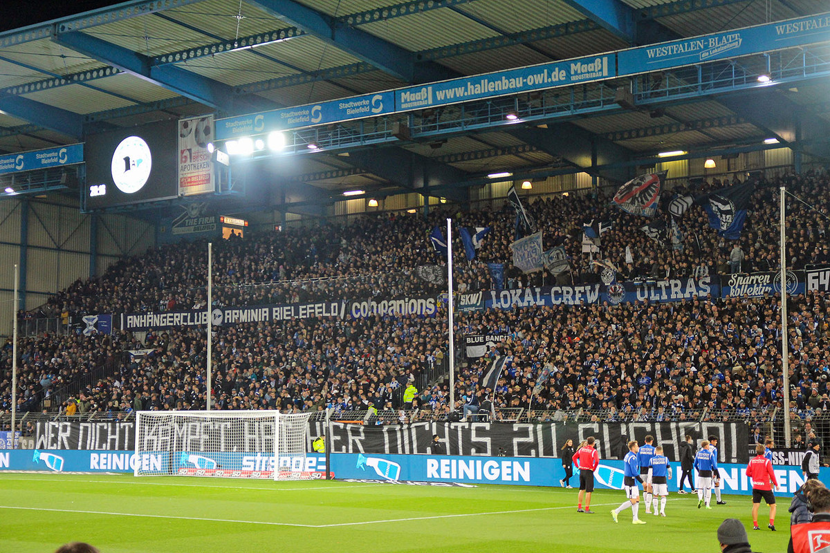 arminia-bielefeld-1-fc-kaiserslautern-2-bundesliga-2022-2023-2