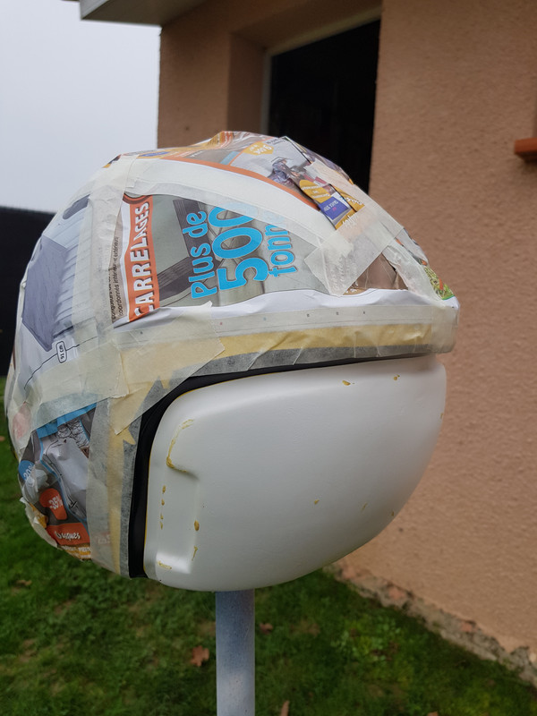 PEINTURE ET RENOVATION CASQUE  032