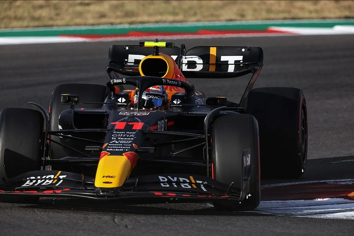 ¿Cómo le fue a Checo Pérez en el Sprint de hoy? Así rebasó a sus rivales