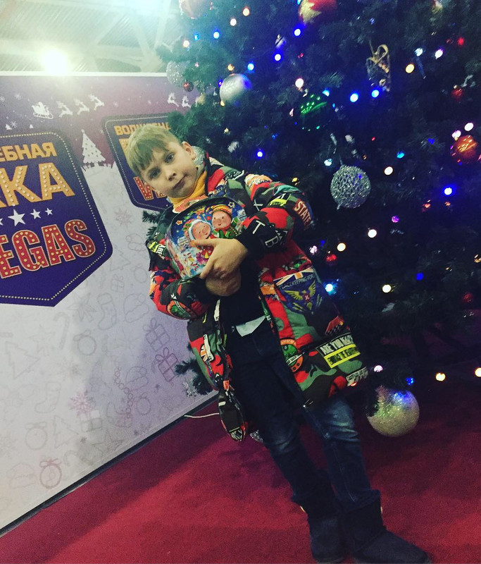 8AEF0053-70F1-42EA-B51C-9DAFC0E24891