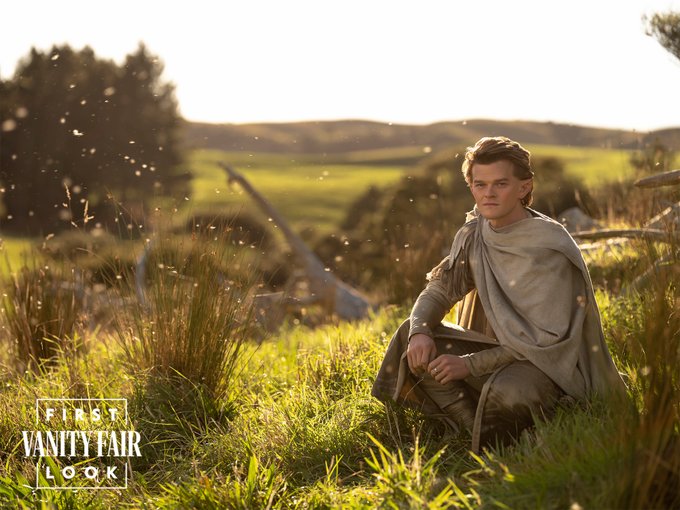 LORD-OF-RINGS-2.jpg