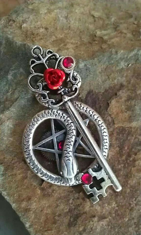 silver-key.jpg