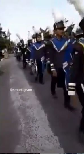 Barisan Marching band pelajar Madrasah di Pati