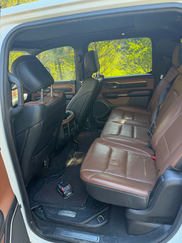 2019 RAM Ram 1500 Pickup Longhorn - Photo 9