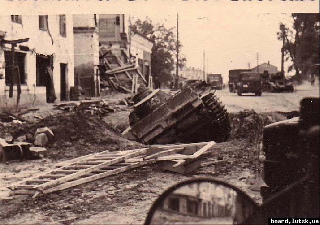 Broken BT-7_16a4
