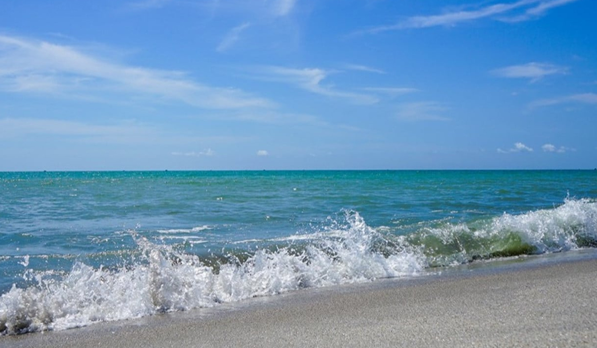 Eksotisme Pantai Binasi, Wisata Favorit Baru di Sumatera Utara