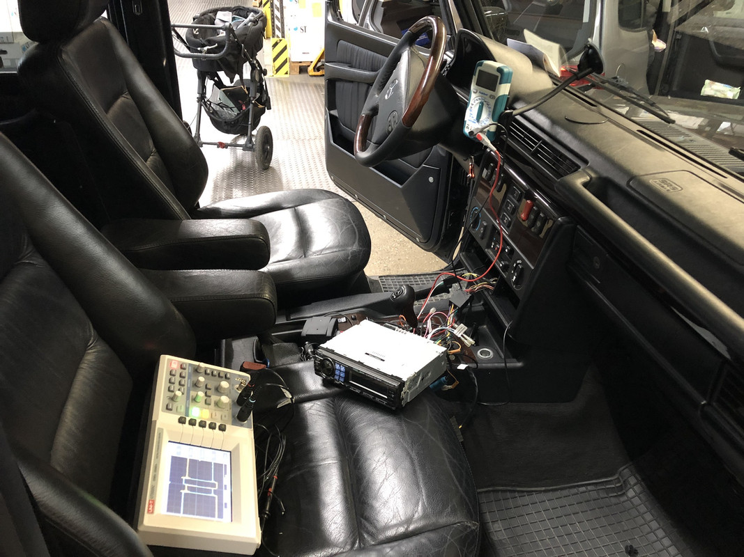 3BB75B49-98F3-44FD-AD06-A0151A2360EC