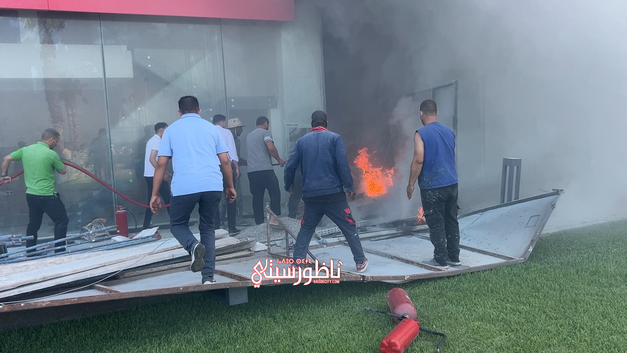 IMG-2006-00-00-59-26-Still012