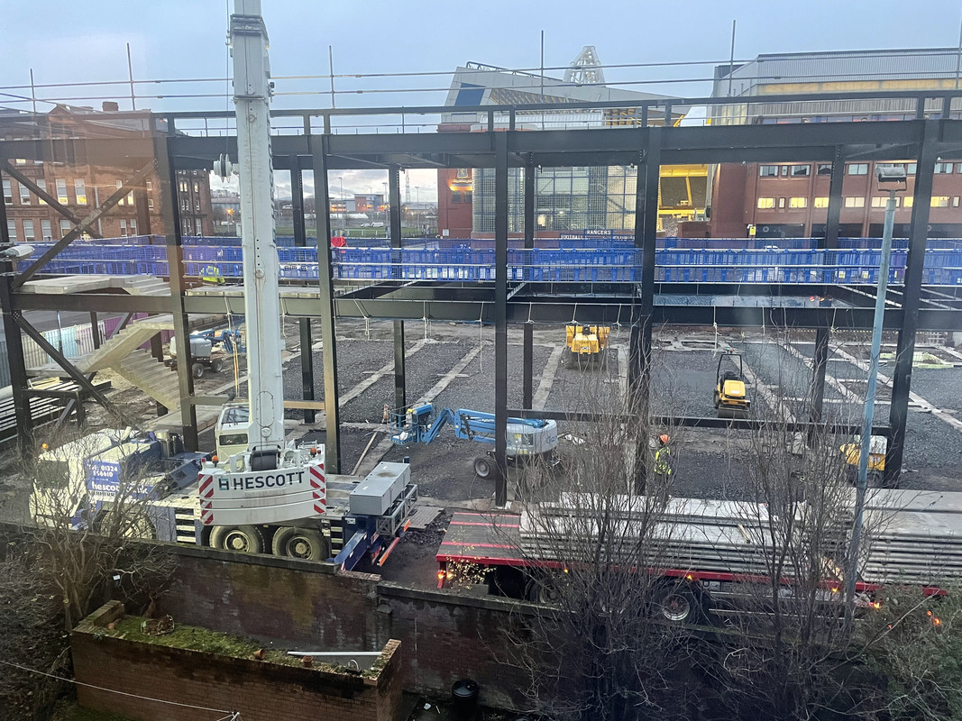 7D7AD399-7891-47C5-8F66-240577C39351