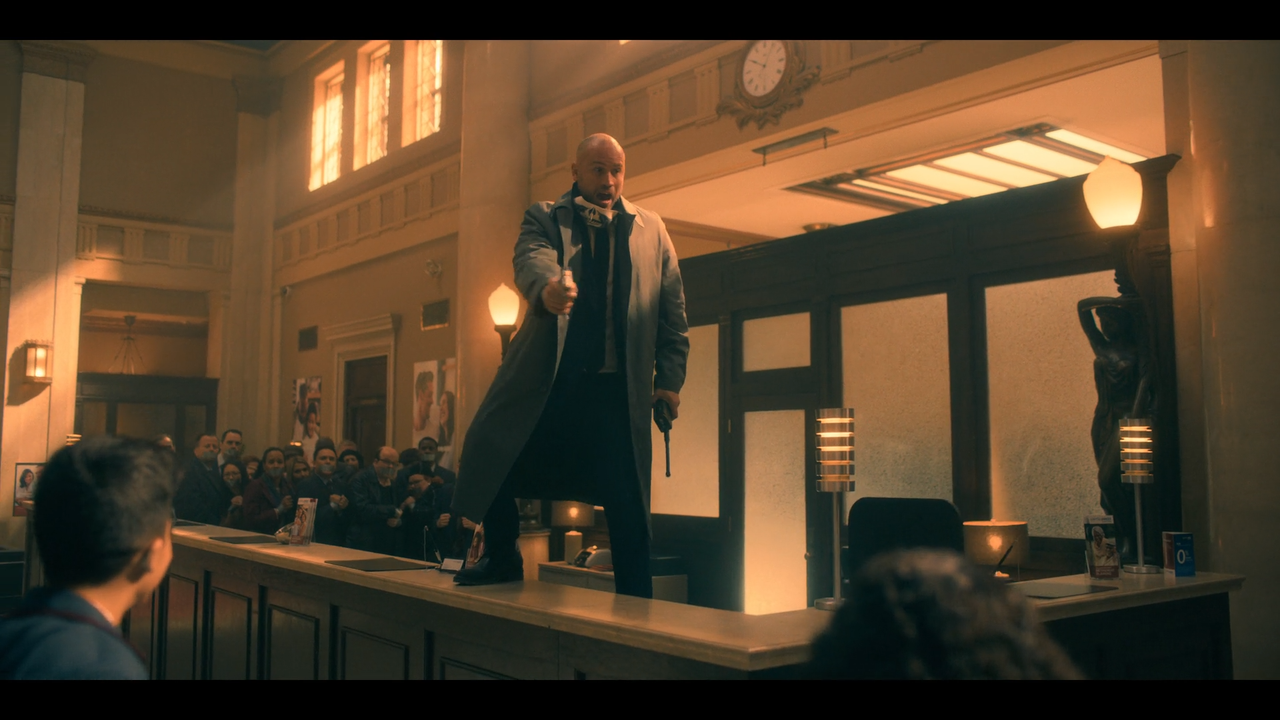 The.Umbrella.Academy.1x01.Ci.vediamo.solo.a.matrimoni.e.funerali