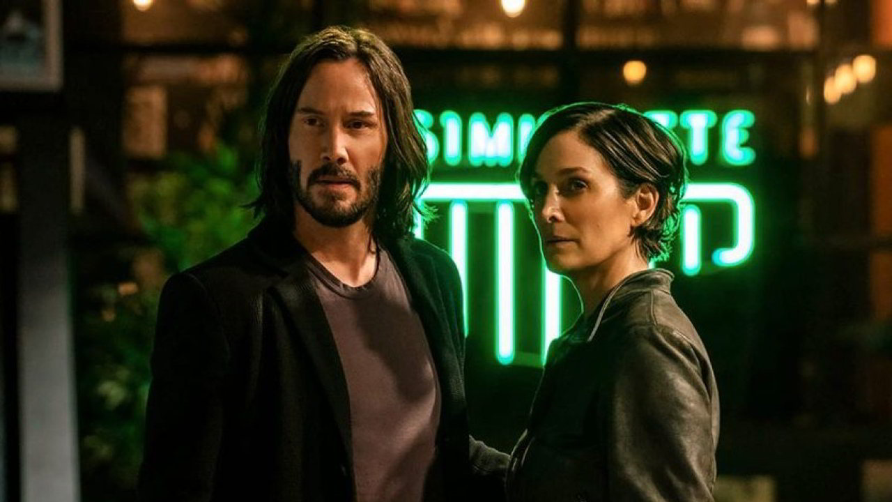 Keanu Reeves contro NTF e Metaverso Facebook