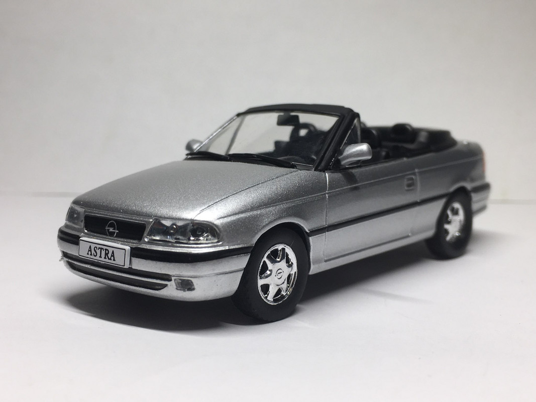 7EB99D19-1EEF-443E-B1F5-782346B290CB