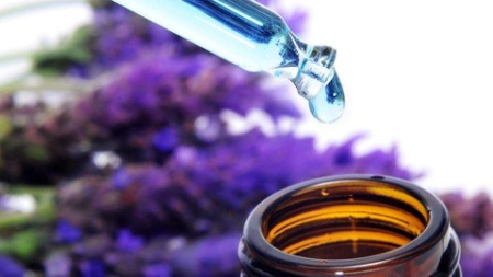 Aromatherapy-The Ultimate Guide to Blending Essential oils