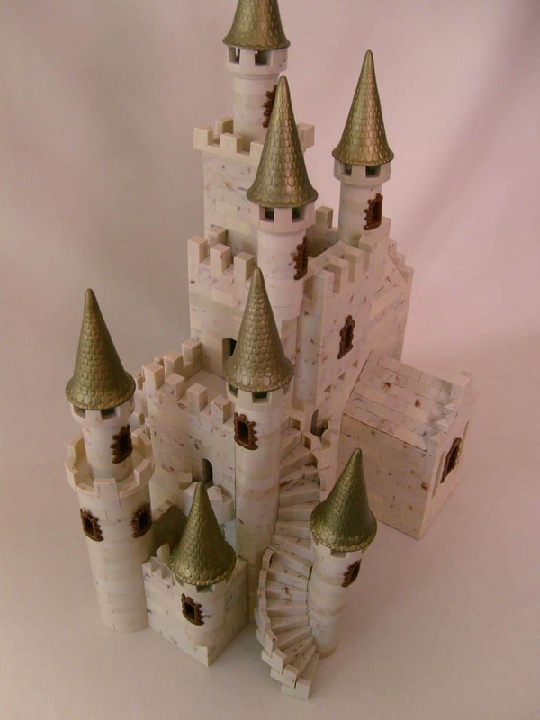CASTILLO20