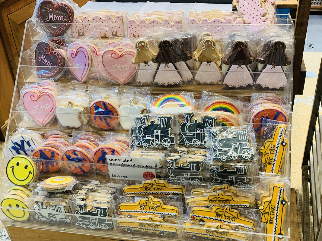 590DFE45-1233-42F4-9955-4A28A54754EC