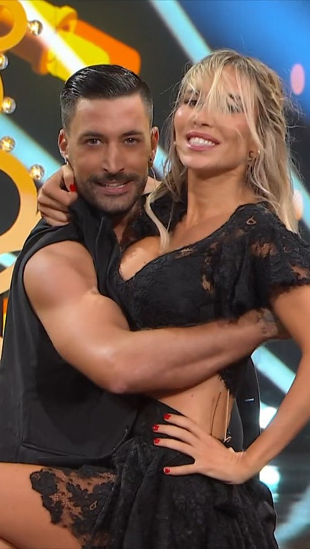Noemi Bocchi e Giovanni Pernice a Ballando con le Stelle Noemi Bocchi e Giovanni Pernice nella prima puntata di Ballando con le Stelle 2026