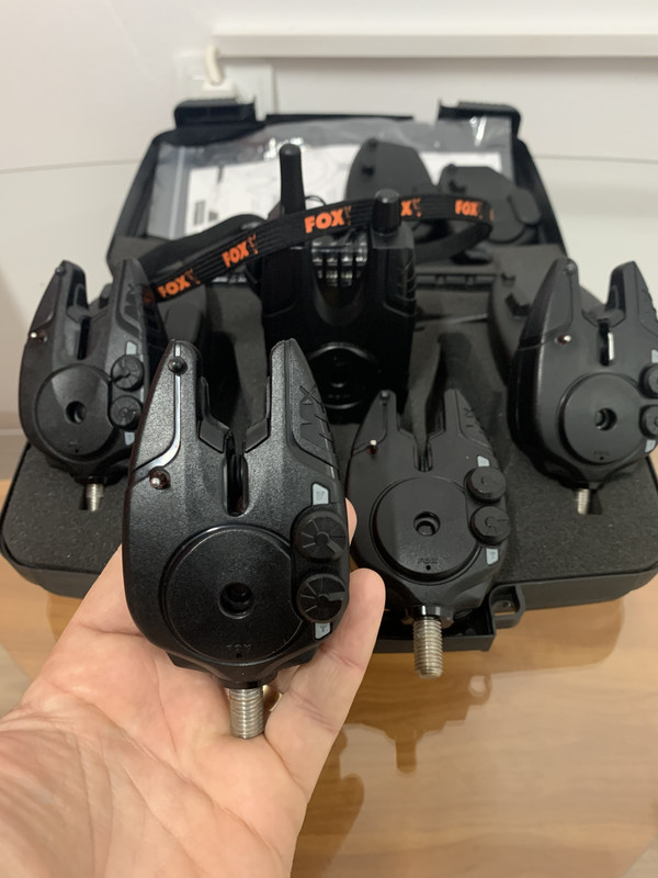 3374F730-A5AF-49C4-A15B-96F51EA64964