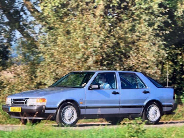 Saab 9000