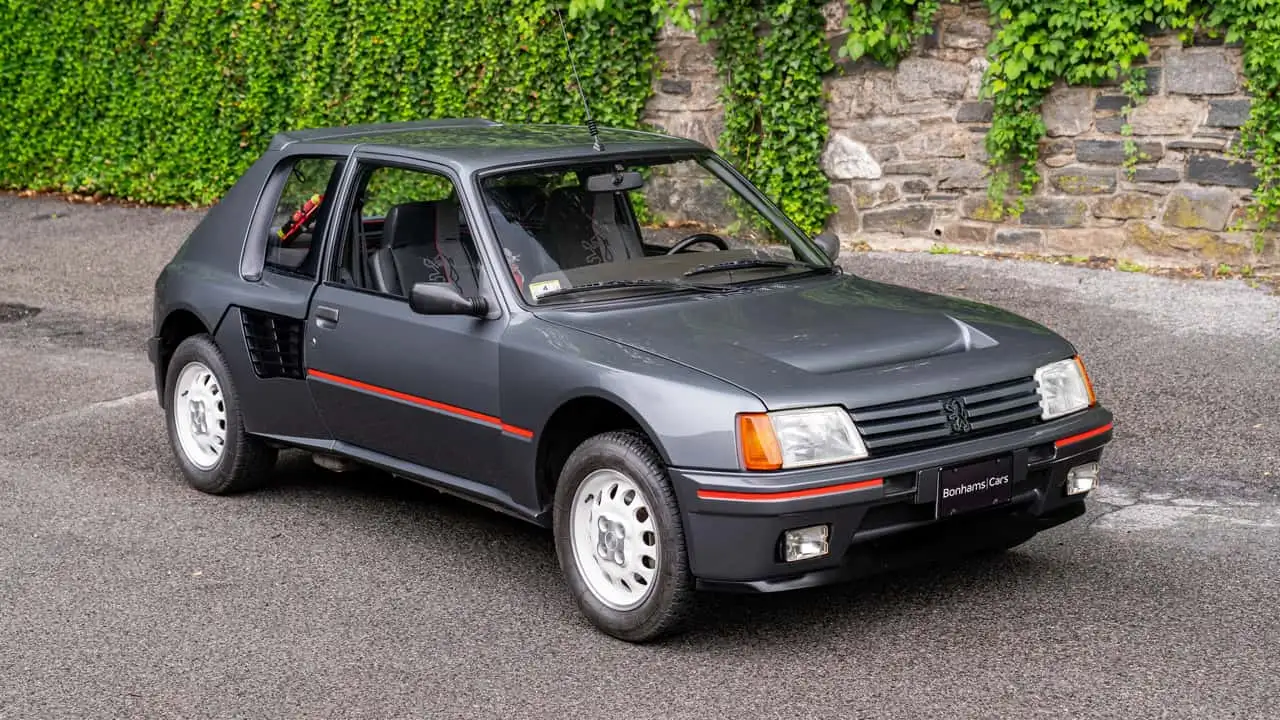 peugeot-205-t16-1984-2.webp