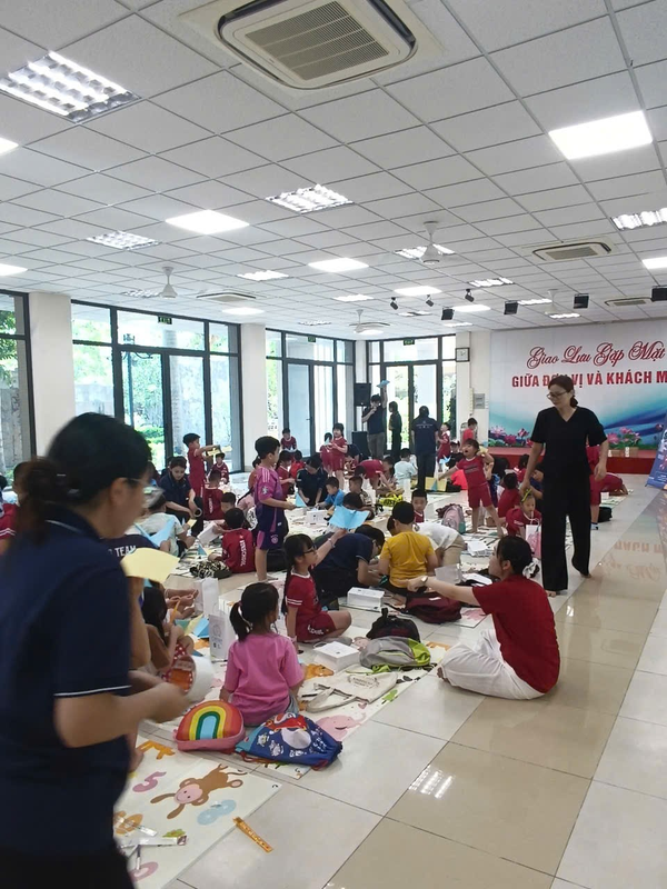 Hoạt động tái chế 3