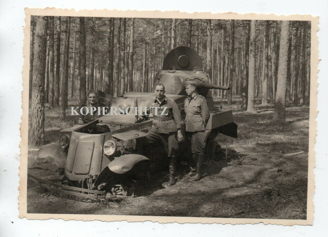 Litauen 1941 Rossieny b.Kaunas SDkfz panzer schützenpanzer Handgranate