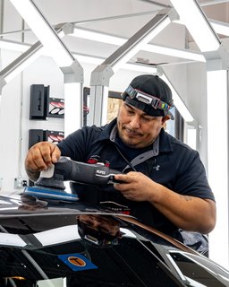 Gtechniq Crystal Serum Light ceramic coating applied to a vehicle’s paint