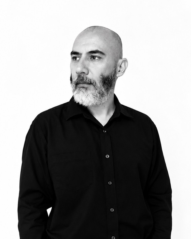 JM Ugalde, psicólogo e hipnotista, fundador de PsicoHipnosis