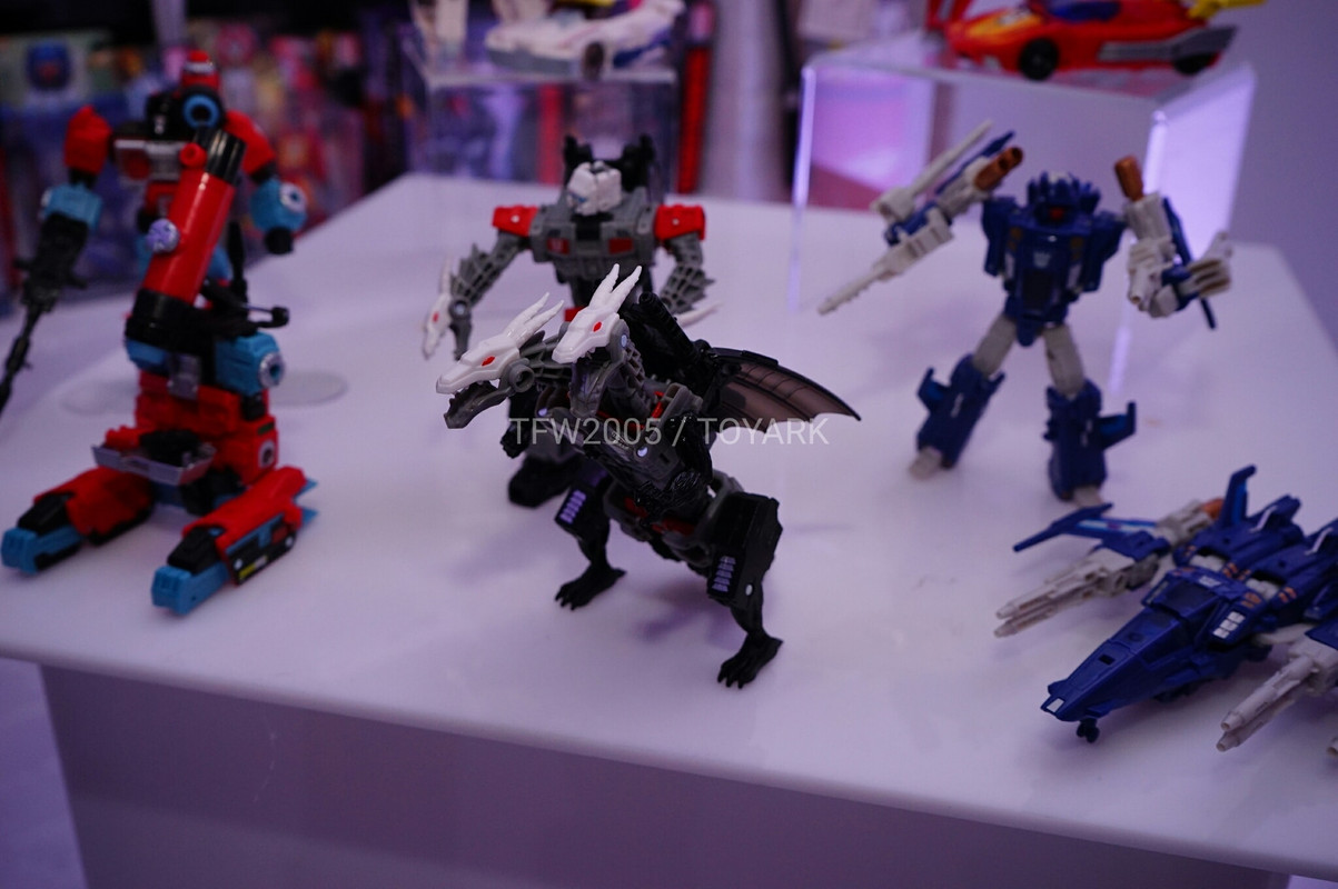 NYCC2016-Titans-Return-069