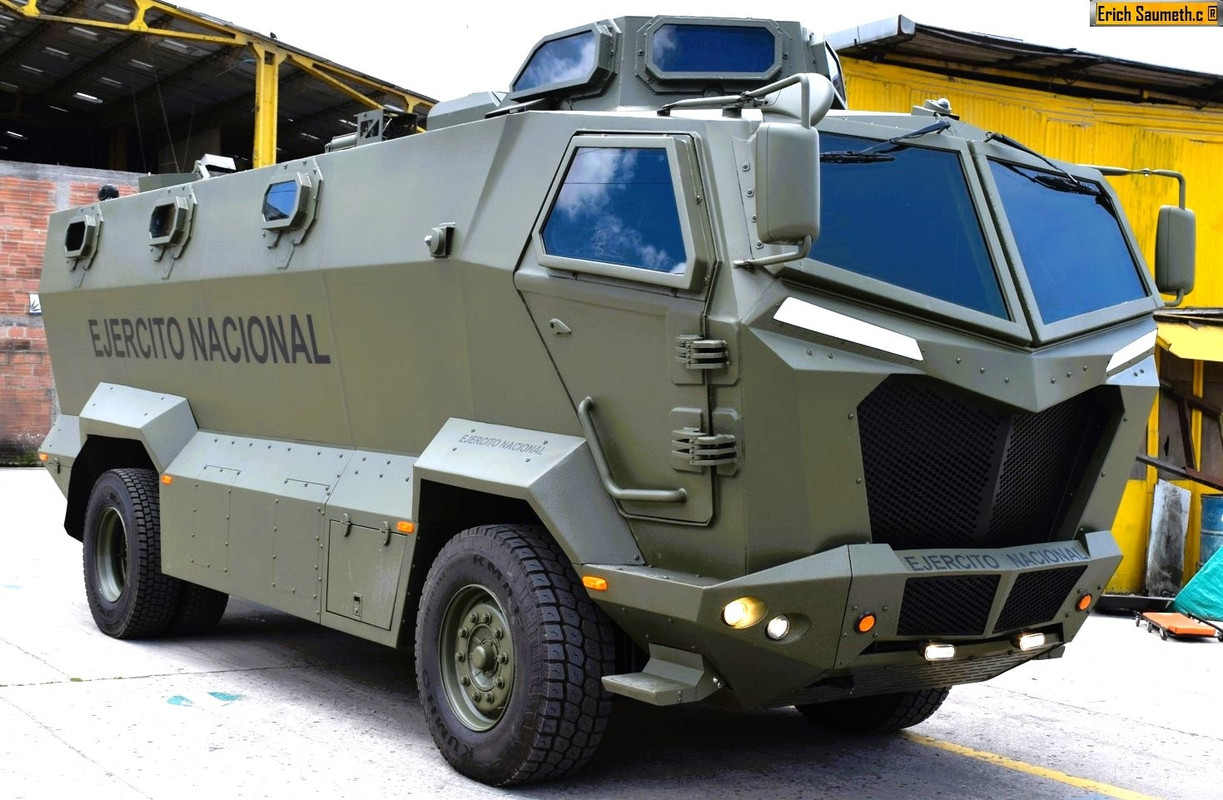 Blindado Titán, foto Infodefensa.com