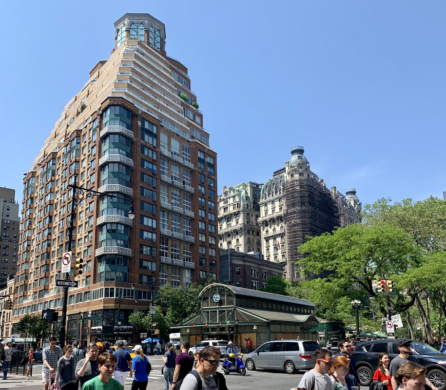 22E304A0-B566-4BBB-B7E5-EF270E92EC3D