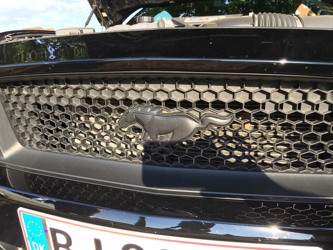 3352FF1D-8C31-4B38-859D-BDD15DA5C2B8