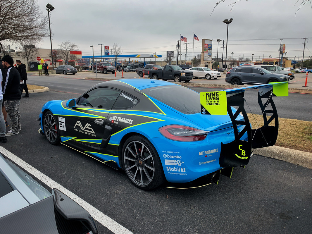 72400E9D-13D5-4B2C-8E20-63A7CBD5AB75