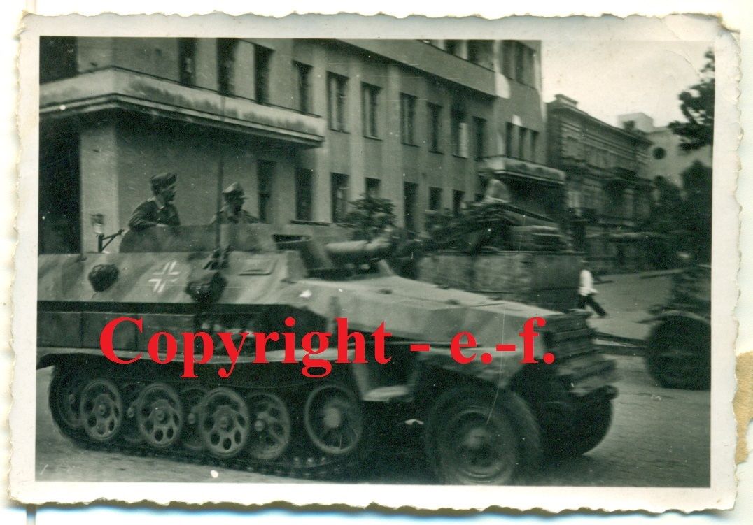 Div.Gr. GÜMBEL CHARKOW - SdKfz - SCHÜTZENPANZER 