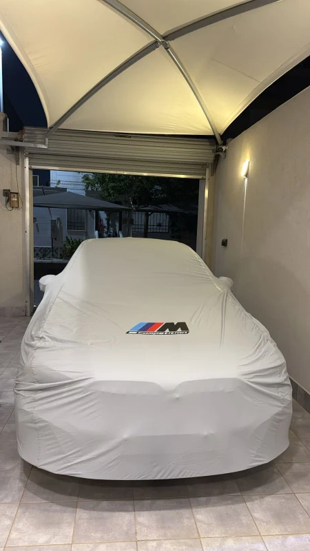 BMW 520i Outdoor Classic Cover