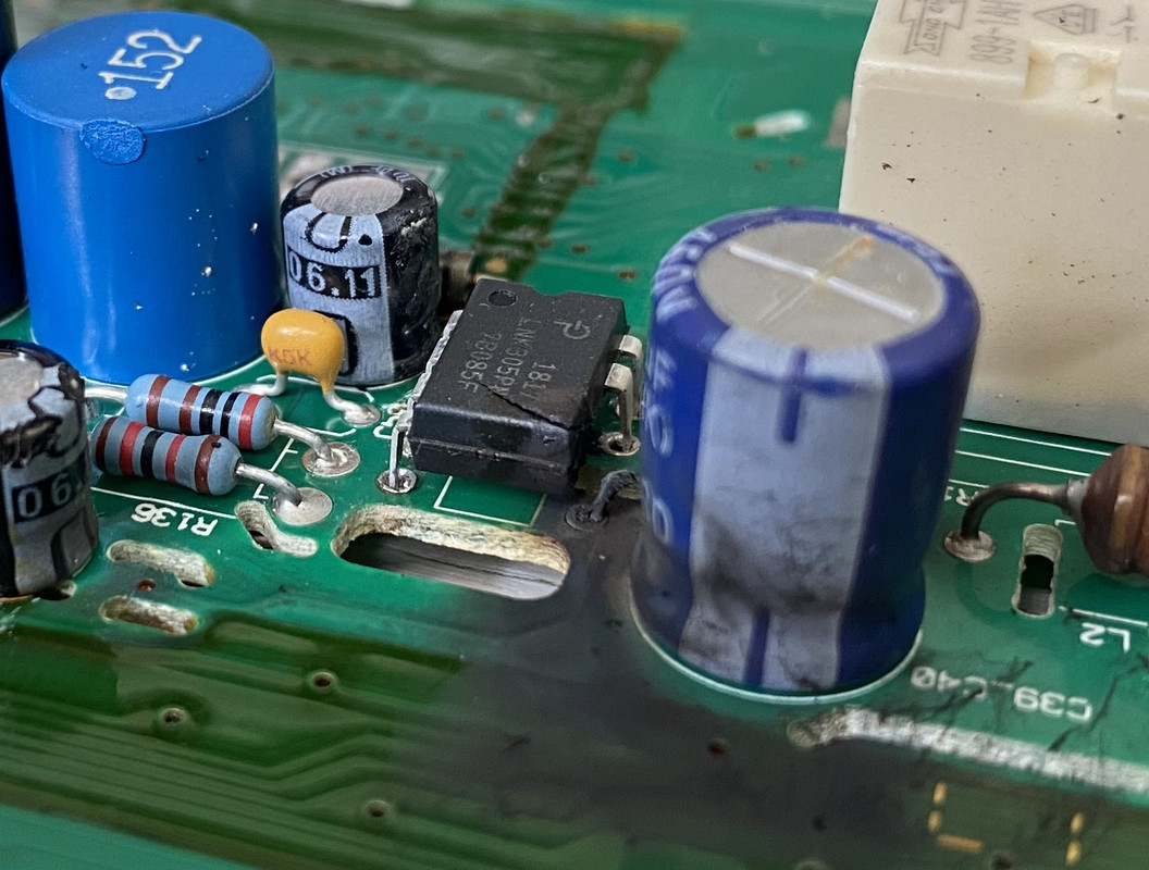 1F1C88EE-5851-48E9-B184-CC9DF464087C