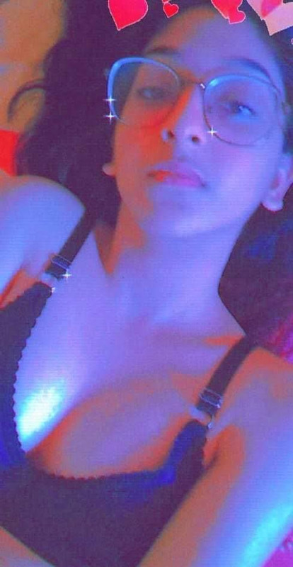 photo 6172655375392818393 y