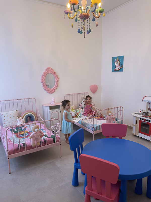 867D60BB-78CC-4DEB-8F32-FE8DE918061D