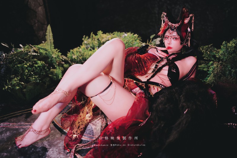 落落Raku 宵闇神乐 和风主题Cosplay写真 32P插图4