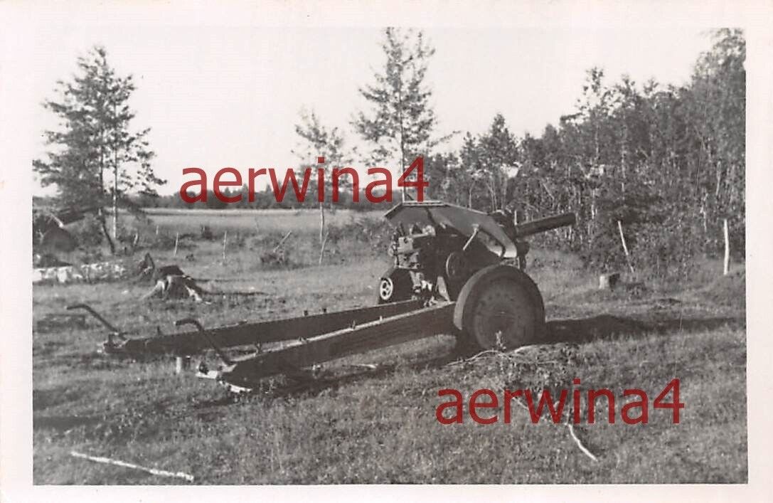 Russische Haubitze M1938 Geschütz bei Kursk Russland Ostfront