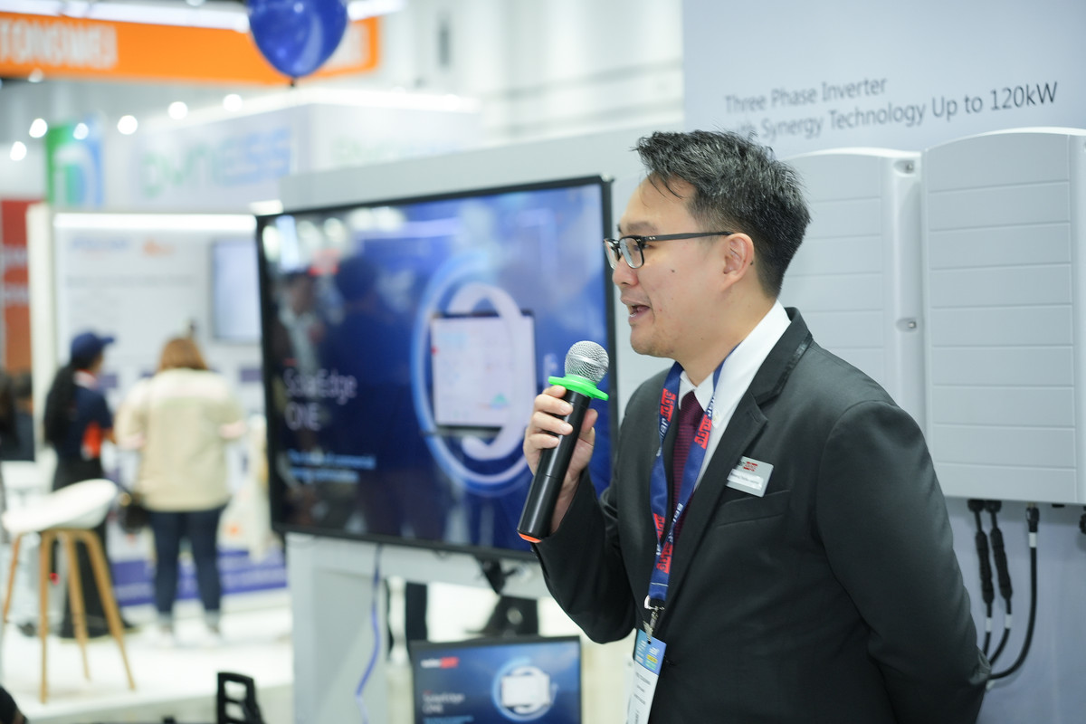 ASEW-2024-Solar-Edge-Booth-Day-2-59