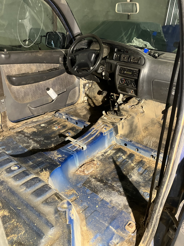 E8649359-E0CA-43B6-975E-4138A5C0ACD2